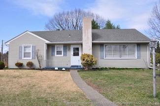 2215 Kings Ave, Easton, PA 18045