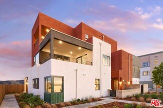 27464 Flycatcher Place, Valencia, CA 91381