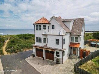 203 Johnson Place, Port Monmouth, NJ 07758