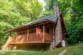 903 Hideaway Hills Cir, Sevierville, TN 37862