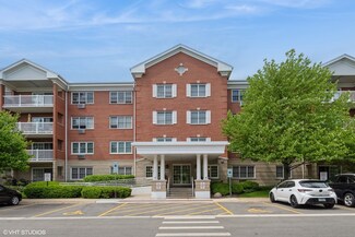 1220 Depot St Unit 411, Glenview, IL 60025