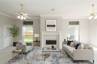 702 E Haven Ct, Friendswood, TX 77546