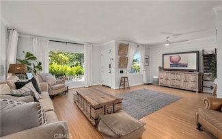 7952 Belton Dr, Los Angeles, CA 90045