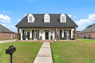 13 Oakley Dr, Marrero, LA 70072