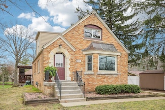 4820 S 43rd St, Milwaukee, WI 53220