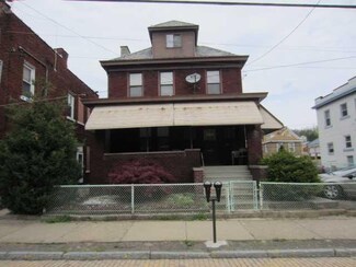 830 Broadway Ave, Mc Kees Rocks, PA 15136