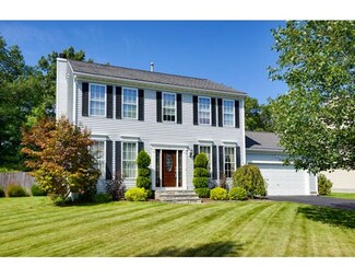 7 Blackstone Ln, South Grafton, MA 01560