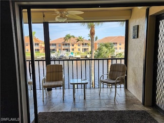 4515 Country Club Blvd Unit 204, Cape Coral, FL 33904