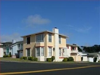 4 Fieldcrest Dr, Daly City, CA 94015