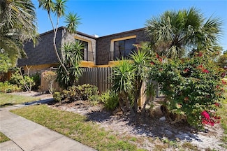 5544 Malt Dr Unit 2, Fort Myers, FL 33907