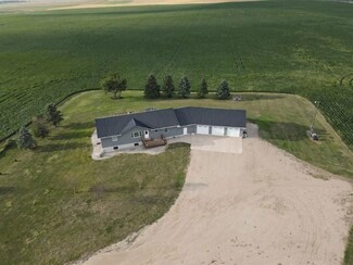 30780 128th St, Selby, SD 57472