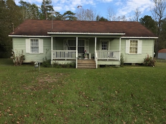 6649 Second St, Saratoga, TX 77585