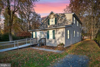 129 E Del a Vue Ave, Penns Grove, NJ 08069