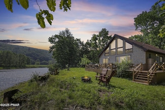 18 Tammany Flats Terrace, Damascus, PA 18415