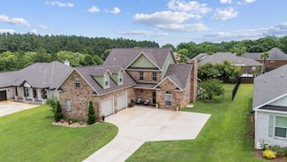 20926 Southtown Dr W, Robertsdale, AL 36567