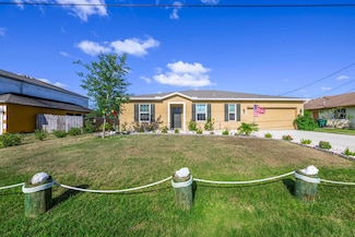 4042 SW Jaqust St, Port St. Lucie, FL 34953