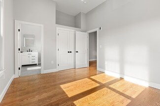 316 Princeton St Unit 3, Boston, MA 02128