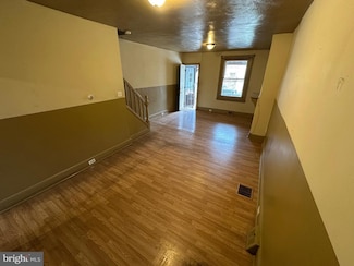 6148 Upland St, Philadelphia, PA 19142