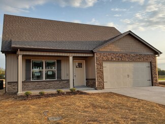 2837 Valley Farms Dr, Christiana, TN 37037
