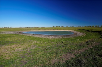 1011 Fm 956, Schulenburg, TX 78956