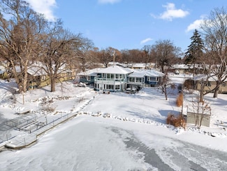 5325 Twin Lake Blvd E, Minneapolis, MN 55429