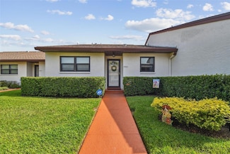 7923 Radcliffe Cir, Port Richey, FL 34668