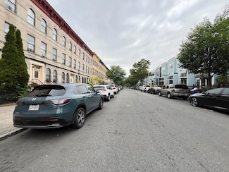 924 Hancock St Unit 4, Brooklyn, NY 11233