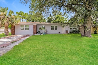 2625 Nova Dr, Apopka, FL 32703