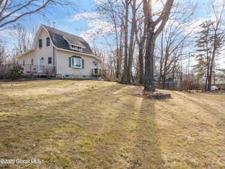 85 Vly Rd, Albany, NY 12205
