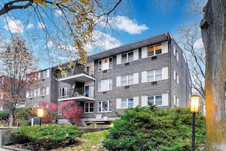 8700 Skokie Blvd Unit 3PS, Skokie, IL 60077