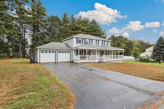 8 Woodbury Dr, Nashua, NH 03062