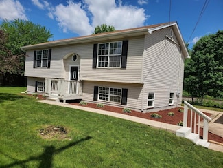 1243 Jericho Rd, Aurora, IL 60506