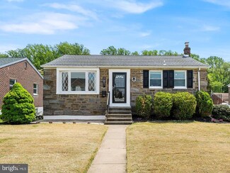 7817 Brocklehurst St, Philadelphia, PA 19152