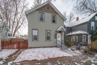 982 Conway St, Saint Paul, MN 55106