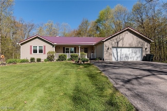 15420 Rock Creek Rd, Chardon, OH 44024