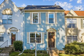 2984 Braxton Wood Ct, Fairfax, VA 22031