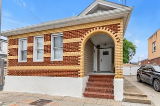 403 Jerusalem Ave, Hempstead, NY 11550