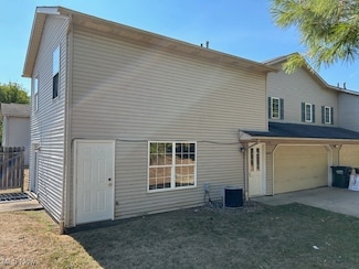 3892 Beech Hill Rd NW, North Canton, OH 44720