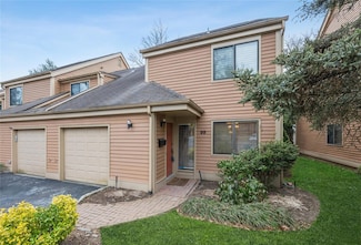 99 Brush Hollow Close, Rye Brook, NY 10573
