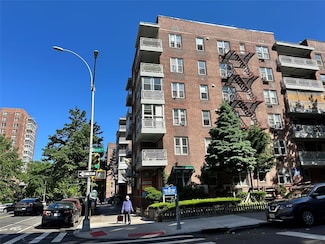 4343 Kissena Blvd Unit 611, Flushing, NY 11355