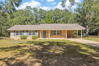 3065 Aplin Rd, Crestview, FL 32539