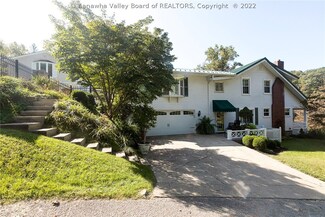 552 Main St, Madison, WV 25130