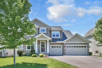 11743 32nd St N, Lake Elmo, MN 55042