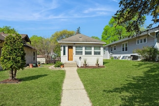 4944 Chicago Ave, Minneapolis, MN 55417