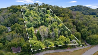 2145 S Berrys Chapel Ct, Franklin, TN 37069