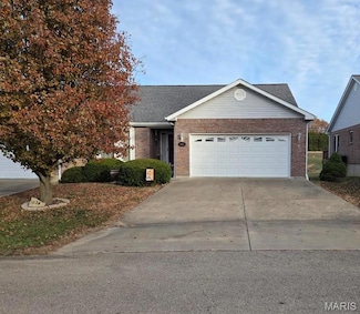 103 Black Oak Dr Unit B, Desloge, MO 63601