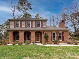 1013 Black Oak Dr, Matthews, NC 28105