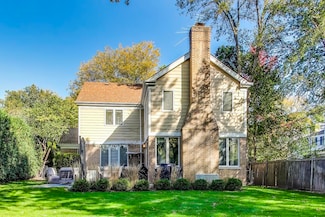 1340 Edgewood Ln, Winnetka, IL 60093