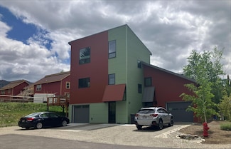 250 Amatopia Way, Hailey, ID 83333