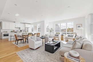 272 Lincoln St Unit 104, Marlborough, MA 01752